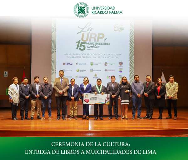 Entrega de Libros a las diversas Municipalidades de Lima
