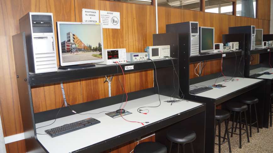 Laboratorio de Circuitos y Dispositivos